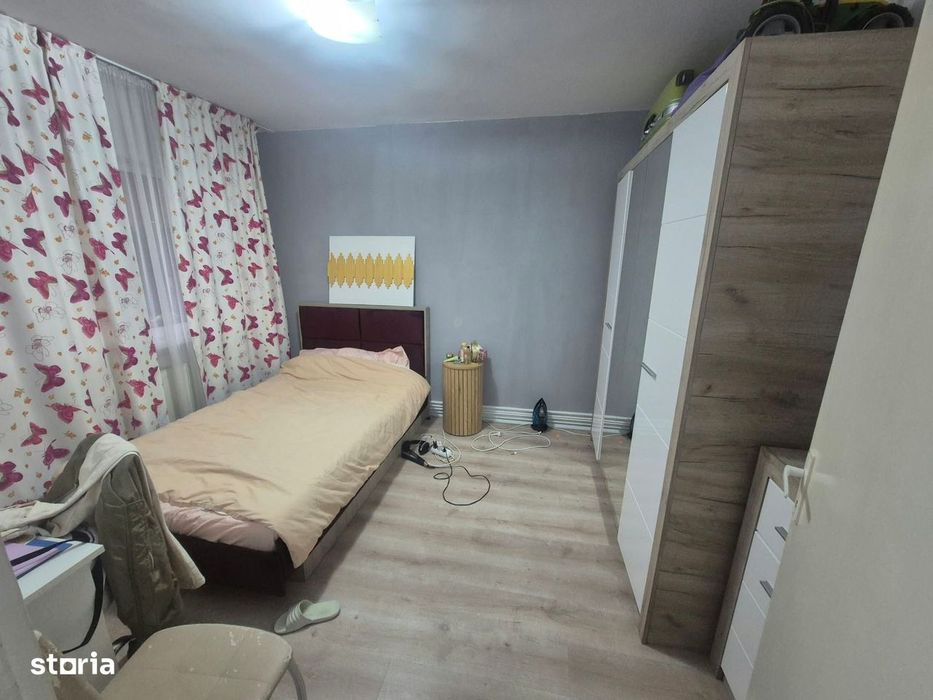 Apartament 2 dormitoare, Living+bucataria, Etaj 2, Cetate, Șc. Nr. 7