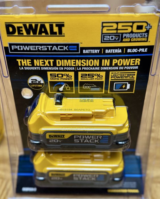 Оригинальная аккумуляторная батарея Dewalt 20V powerstack