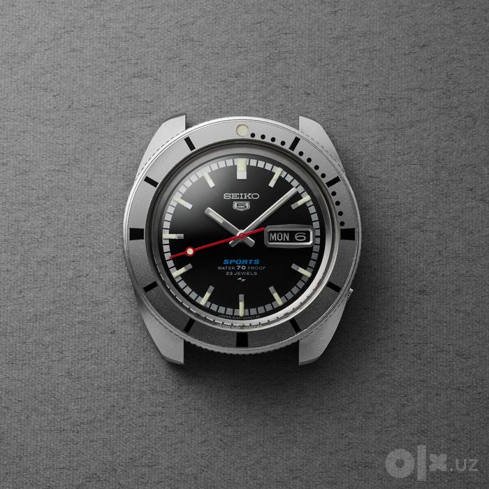 Seiko 5 Sports Heritage ‘Pepper Black’ 1968 Recreation Limited Edition
