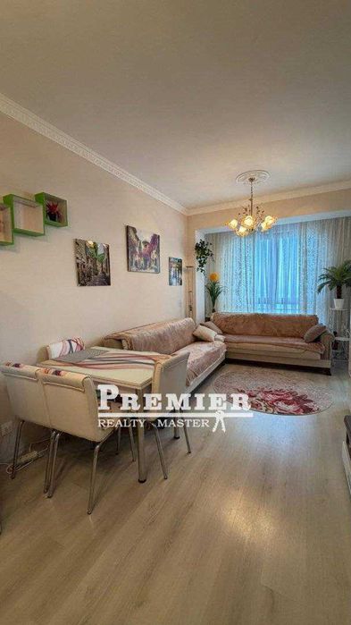 Продава се Двустаен апартамент в Бургас, Лазур - 74 кв.м за 1723 €/кв.м - Снимка #10