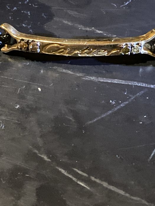 Златна гривна с естествени диаманти