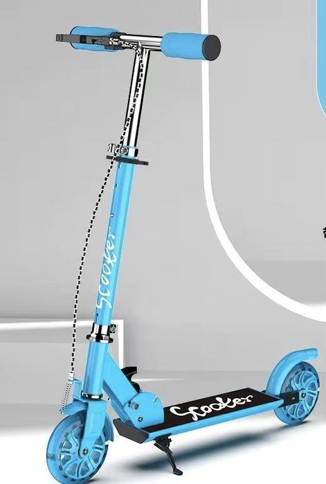 Самокат двухколесный