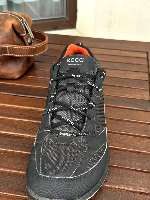 Мъжки обувки ECCO (Biom Performance Terrain Gore-Tex) - номер 44, Отлично състояние