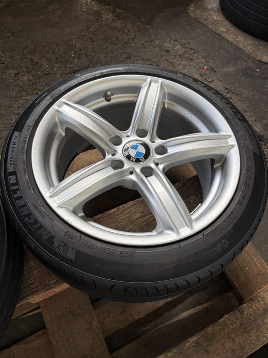 # Jante aluminiu concave BMW echipate cu anvelope Michelin 225/45 17