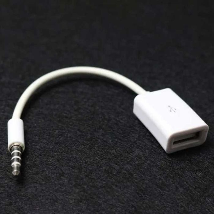 Преходник AUX/Стерео Жак M 3,5mm към USB за музика от флашка за кола