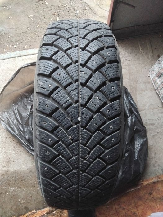 Продам резину р15