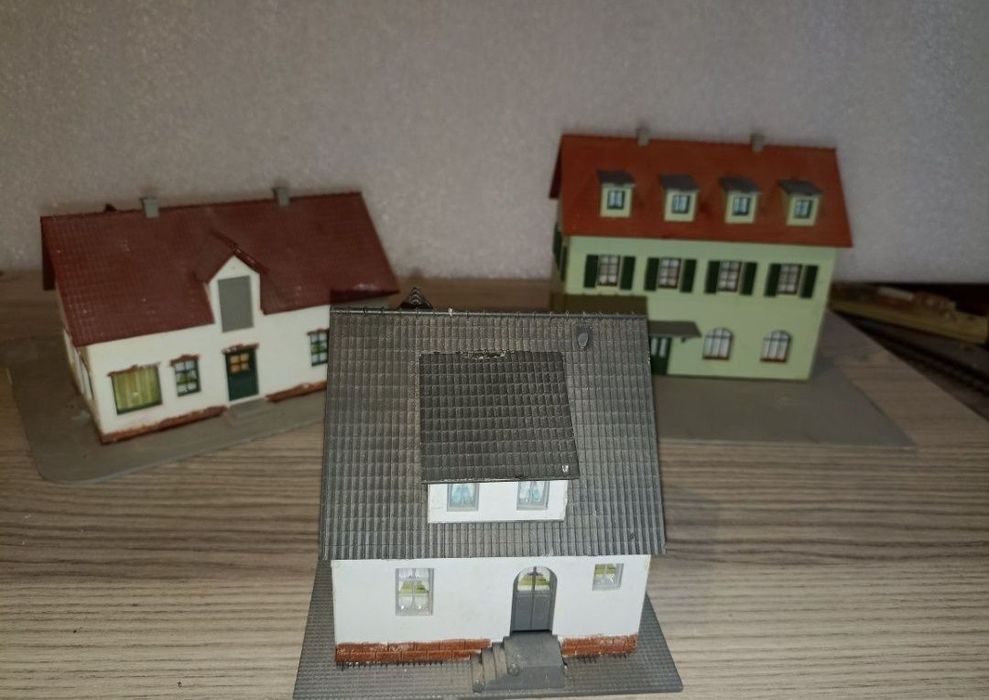 PIKO set 4 clădiri scara HO trenulet electric
