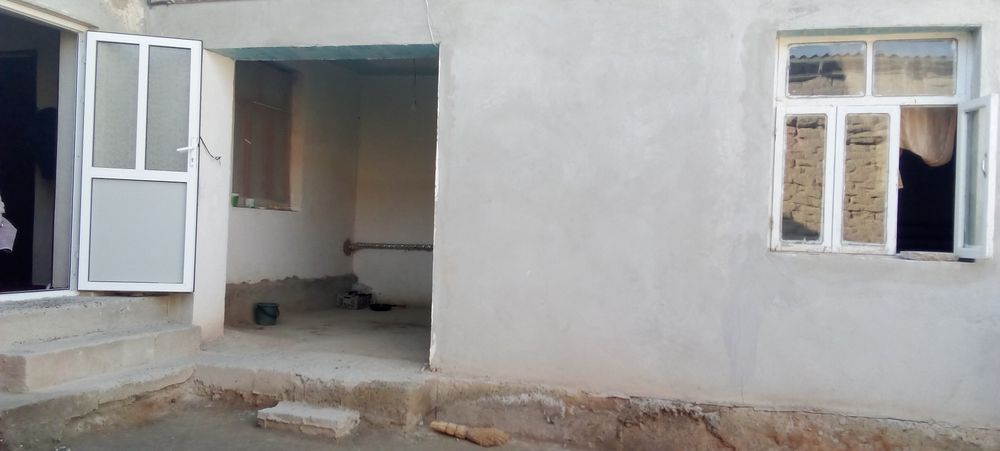 Срочно 4 хонали 6 сотих газли сувли ховли сотилади