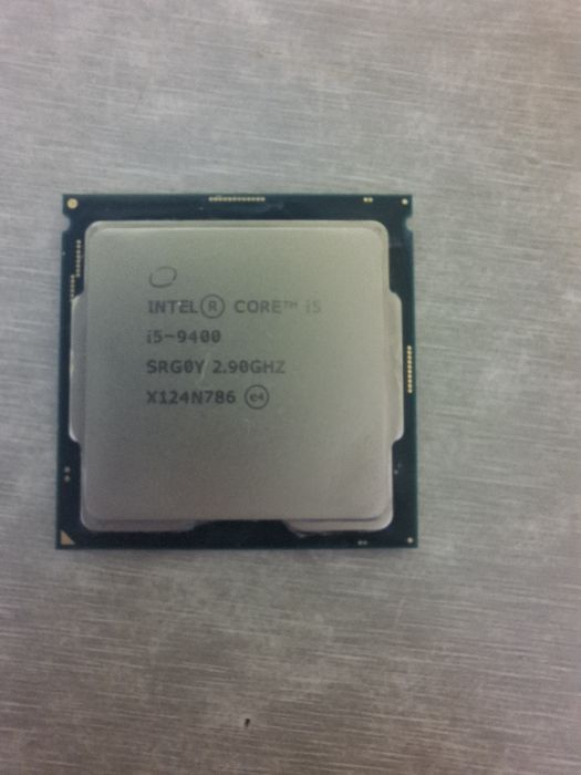 Процессор i5 9400