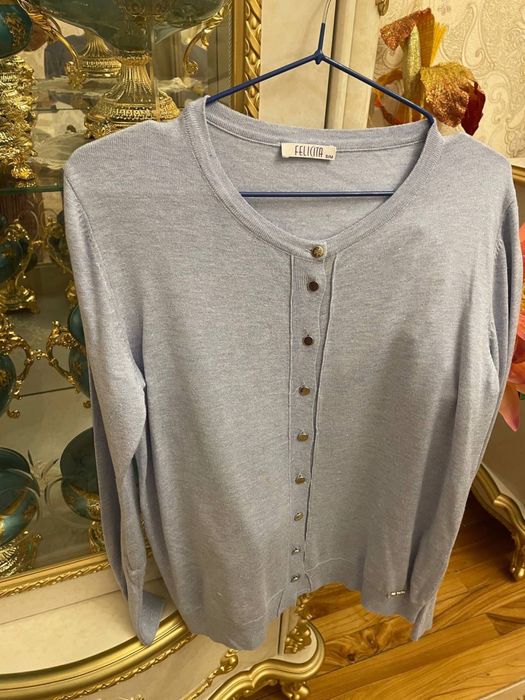 Продается кофта / Koʻfta sotiladi