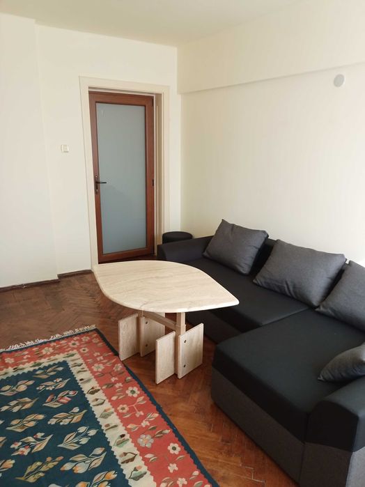 Apartament decomandat