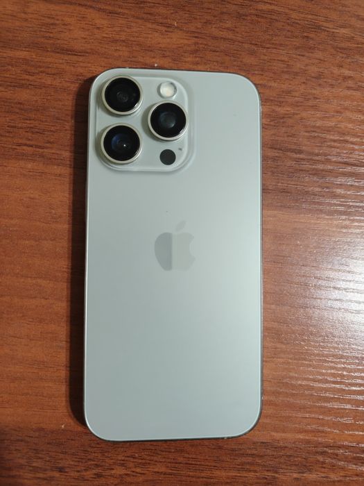 iPhone 16 pro с менялся экран