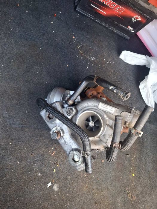 Турбокомпресор Субару 2.0 дизел