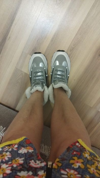 Зимние кроссовки