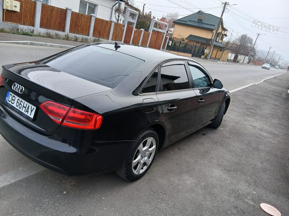 Audi A4 b8   2009