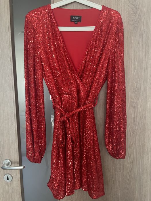 Рокля с паети празнична