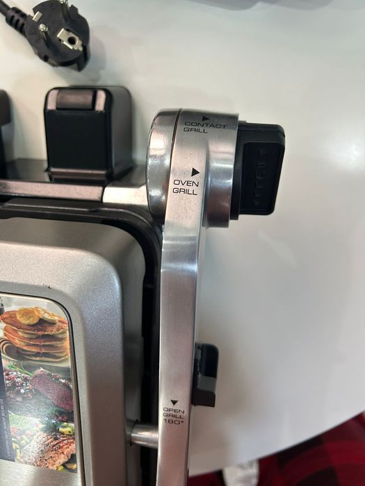 Продам грильница DeLonghi