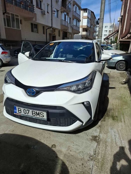 Toyota Chr 2023 intretinuta obsesiv