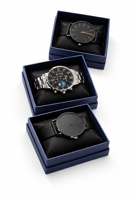 Часы новые подайдет для подарка