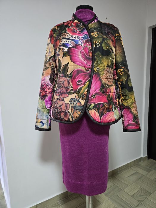 Geaca model de lux italian, imprimeu floral, perfectă pentru primăvară