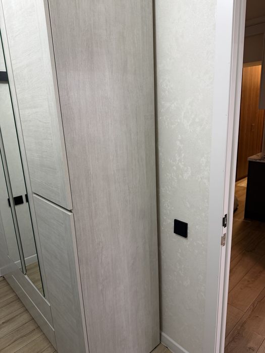 Продам спальную кровать со шкафом