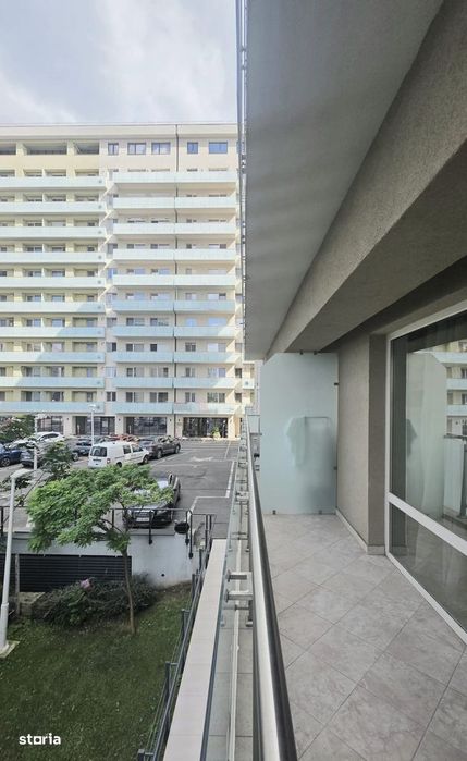 Apartament cu 2 camere, decomandat, Central, etaj 1, 60mp — fotografia 1