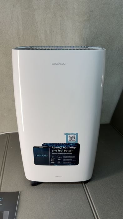 Интелигентен влагоуловител Cecotec BigDry 4000 Expert Connected с мощност 205 W