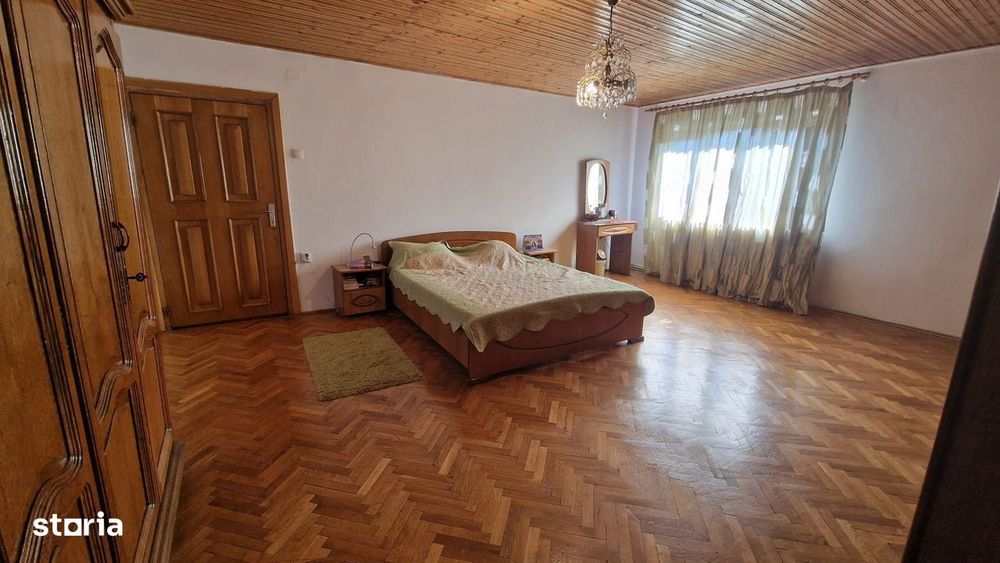 Casa De Vanzare