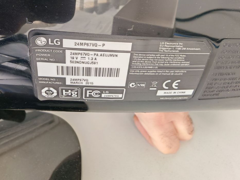 Mонитор LG 24mp67vq-p