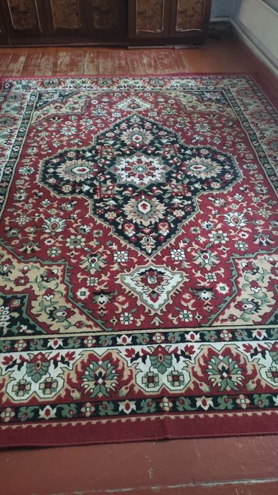 Продается ковёр.