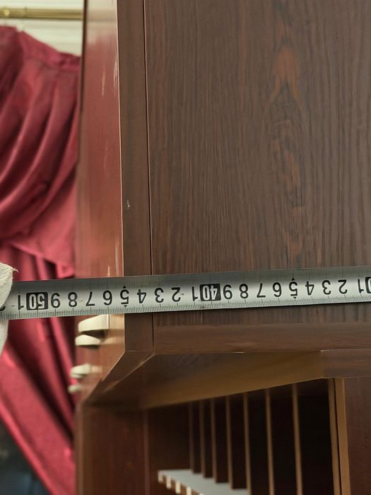 Продам шкаф для бизнеса