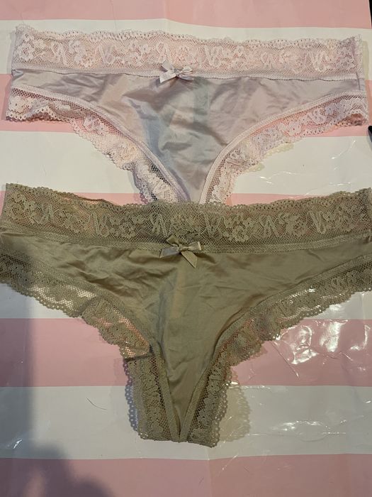 Lenjerie intima Victoria’s Secret