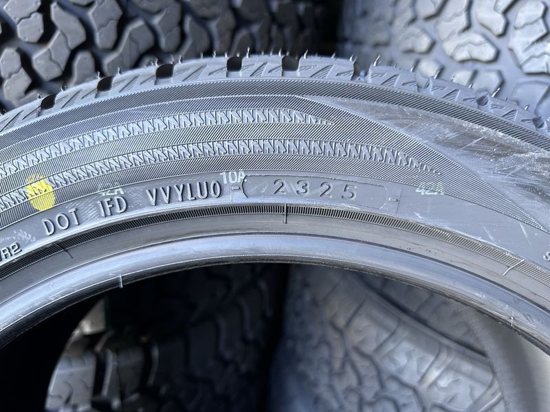 235/45/18 YOKOHAMA 4бр