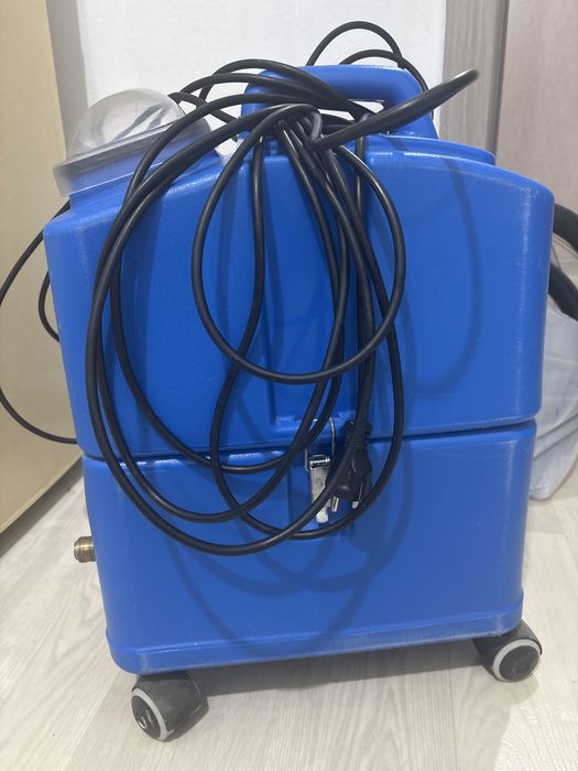 Моющий пылесос для химчистки (профессиональный ковровый пылесос)