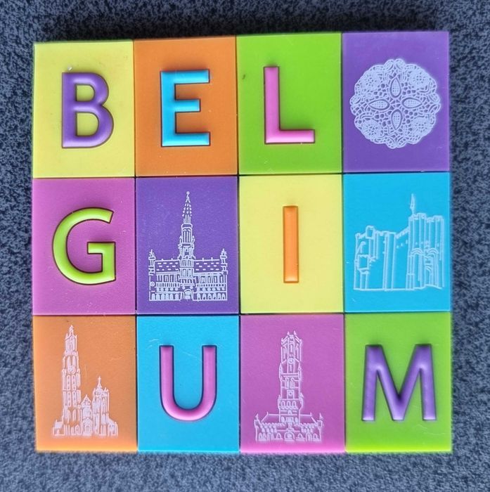 Lot colecție 17 magneți de frigider suveniruri (Sibiu, Viena, Paris, Maroc etc.)