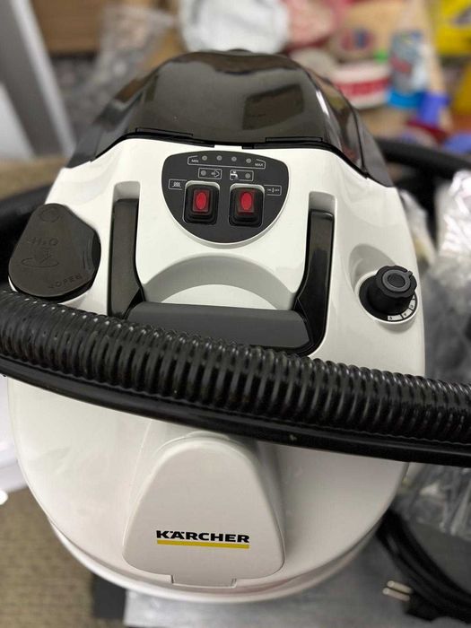 Aspirator cu abur Karcher SV 7