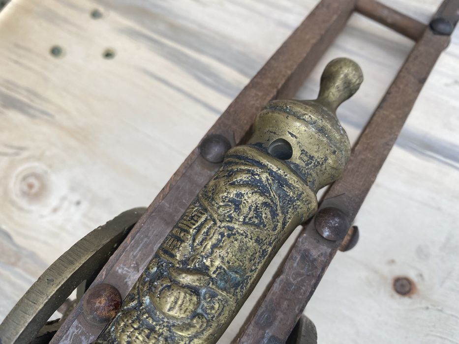 Английско оръдие топ от Месинг