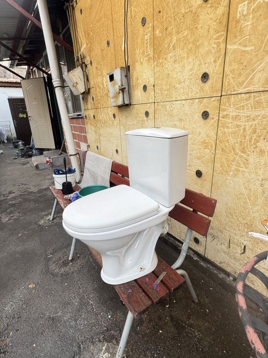 Продается бу унитаз