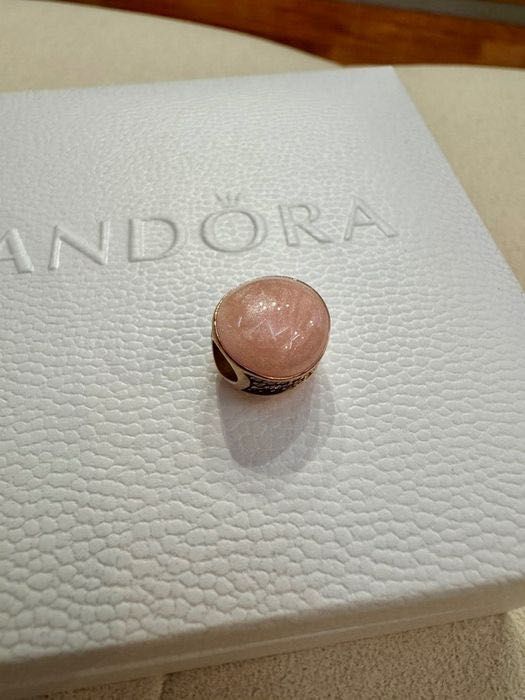 Rose- Gold талисман Pandora