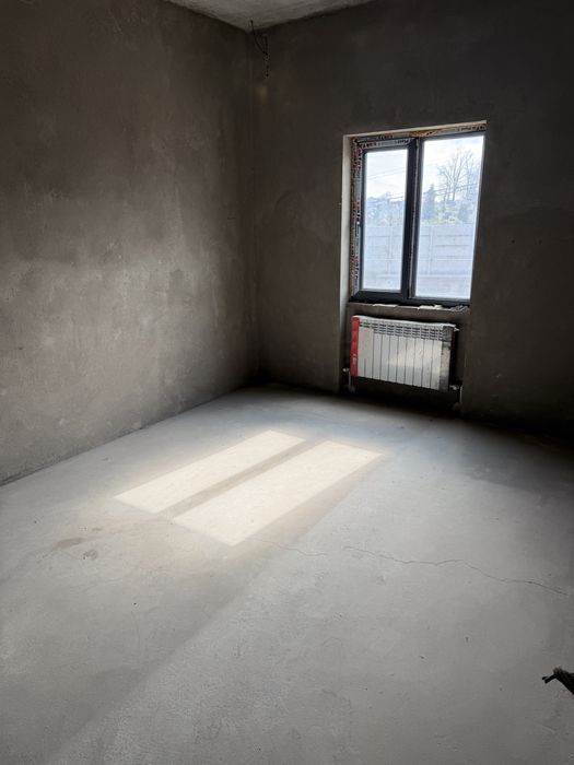 Коттедж сотилади  уч кахрамон гулистон масжид