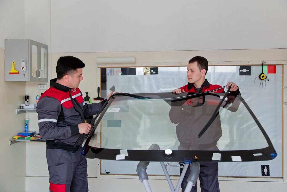 Lobovoy oynalar Nexia 3 avtomobili uchun