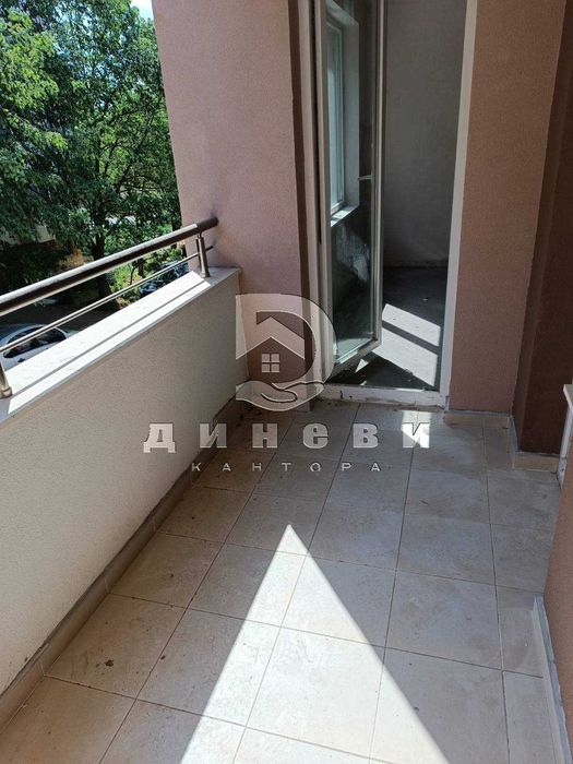 Продава се Двустаен апартамент в Стара Загора, Железник - център - 73 кв.м за 850 €/кв.м - Снимка #2