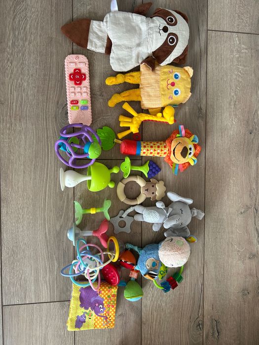 Игрушки для малыша