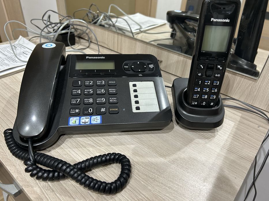 Телефон Panasonic
