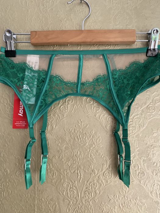 Дантелен колан за жартиери Triumph/ Уамамау/ Britney Spears/ Tenzenis/ Victoria's secret бикини