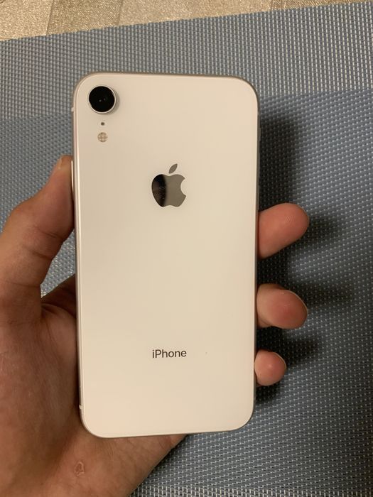 Iphone XR 128gb белый