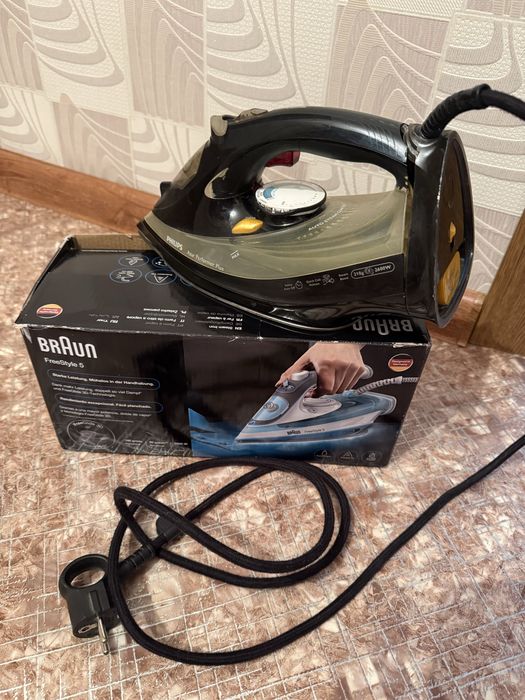 Продам утюг BRAUN