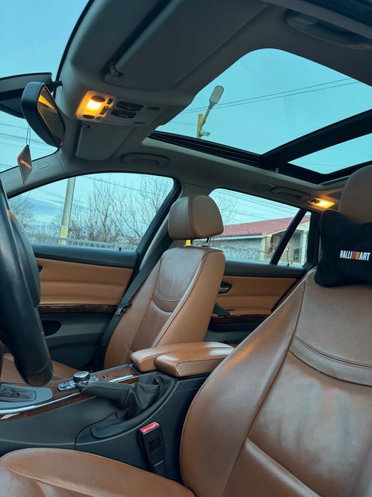 BMW 320 E91 177 cp automat   217.000 km