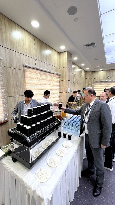 Кейтеринг . Фуршет. Кофе-брейк . Бaнкет . Прокат стол стул . Посуда