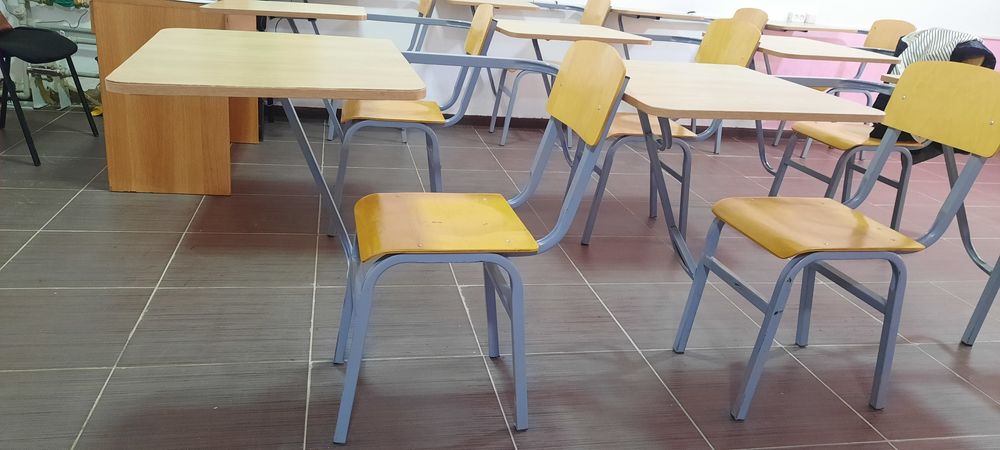 Парты ученические